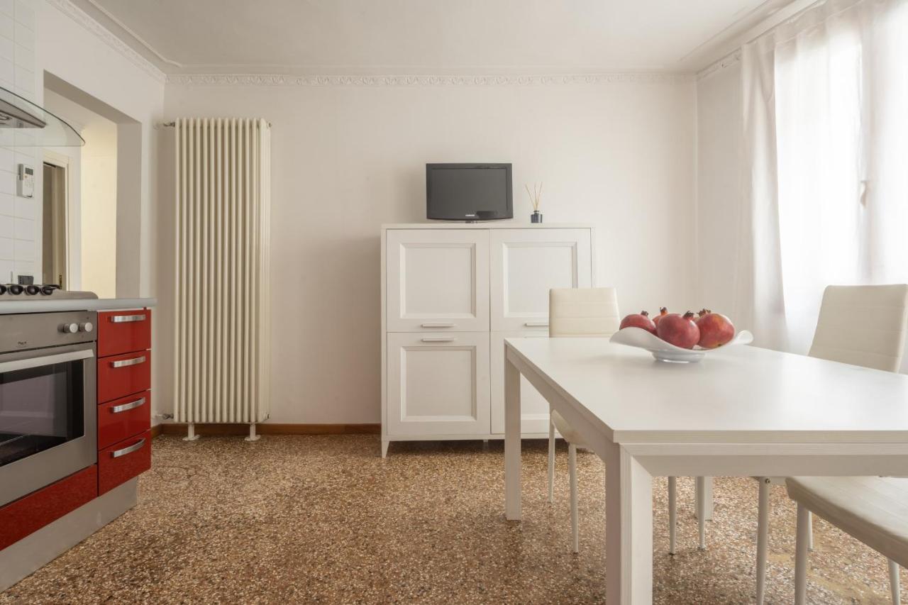 Santa Maria Formosa Terrace R&r * Veneza